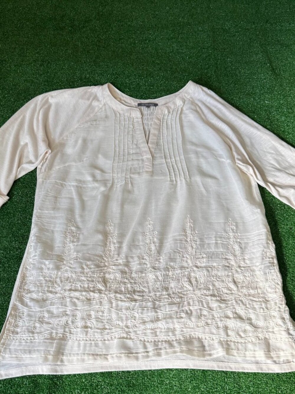 Retro-Ology Boho Split Neck Ivory Embroidery 3/4 Roll Tab Sleeve Blouse Size XL